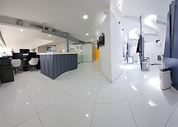 Los Angeles Dentists Joseph Goodman, DDS - BEVERLY HILLS DENTIST