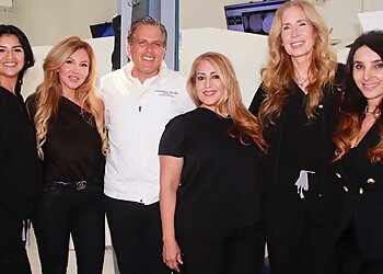 Los Angeles Dentists Joseph Goodman, DDS - BEVERLY HILLS DENTIST