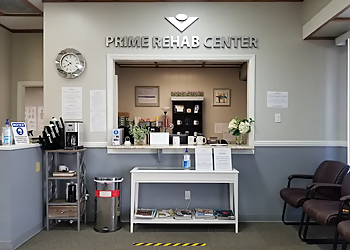 Joseph (Seung Hyuk Park), DPT - PRIME REHAB CENTER PHYSICAL THERAPY Fontana Physical Therapists image 1