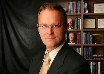 Joseph T Poggi, MD - POGGI PLASTIC SURGERY Joseph T Poggi, MD - Wichita, KS Plastic Surgeons - Doctor Portrait Image