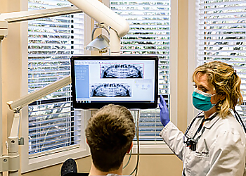 Eugene Dentists Josephine Stokes, DDS - PEARLY WHITES OF EUGENE