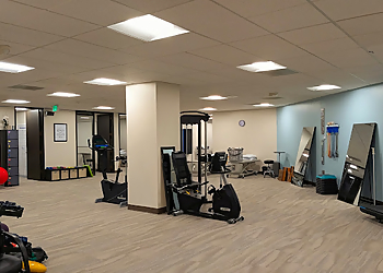 Joshua Field, PT, DPT - PEAK SPORTS AND SPINE PT - Bellevue, WA Physical Therapists - Clinic Interior Image