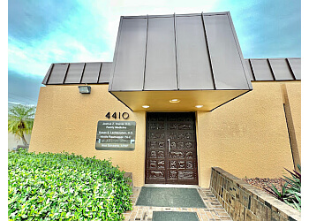Joshua Steiner, DO - Hollywood, FL Primary Care Physicians - Clinic Exterior Image