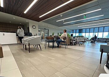 Phoenix Neurosurgeons Juan Uribe, MD - BARROW BRAIN AND SPINE