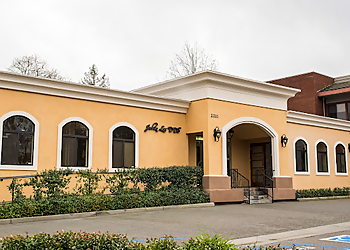 Walnut Creek Dentists Julia Lee, DDS