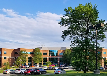 Columbus Gastroenterologists Julie A. Holinga, MD - OHIO GASTROENTEROLOGY GROUP INC