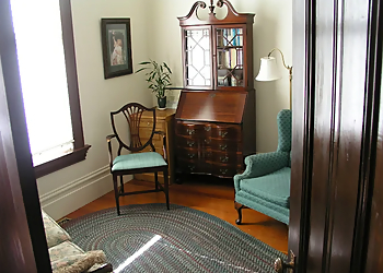 Hayward Marriage Counselors Julie Machado, MFT