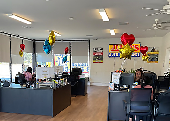 Julio's Auto Insurance - Oxnard, CA Insurance Agents - Office Interior Image