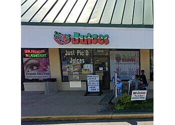 Just Pic'd Juices - Norfolk, VA Smoothie and Juice Bars - Restaurant Exterior Image