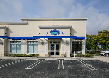 West Palm Beach Dermatologists Justin Platzer, MD - WATER'S EDGE DERMATOLOGY