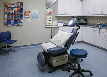 West Palm Beach Dermatologists Justin Platzer, MD - WATER'S EDGE DERMATOLOGY