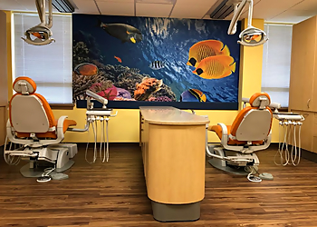 Hartford Kids Dentists Justin R. Bloom, DMD - SMILES IN BLOOM PEDIATRIC DENTISTRY