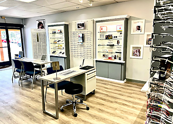 Santa Ana Pediatric Optometrists Justine Hsieh, OD - NORTH TUSTIN AVENUE OPTOMETRIC CENTER