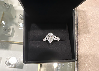 Bridgeport Jewelry KAY Jewelers Bridgeport