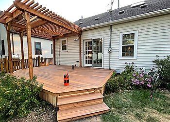 Minneapolis Fencing Contractors KNO Woodwork