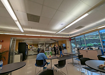Kaiser Permanente Santa Rosa Medical Center - Santa Rosa, CA Urgent Care Clinics - Clinic Interior Image