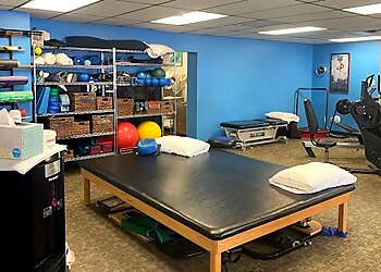 Albuquerque Physical Therapists Kale Isaacson, PT - FYZICAL THERAPY & BALANCE CENTERS ALBUQUERQUE