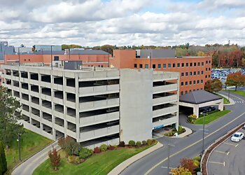 Springfield Neurosurgeons Kamal Kalia, MD, FAANS - BAYSTATE NEUROSURGERY