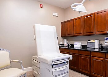 New Orleans Plastic Surgeon Kamran Khoobehi, MD