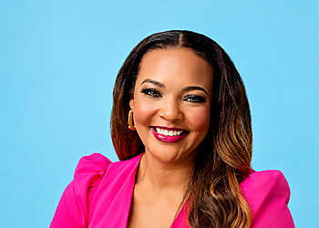 Kanesha I Cole, DDS - MAHAN VILLAGE DENTAL CARE - Tallahassee, FL Dentists - Doctor Portrait Image