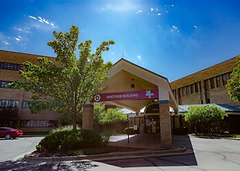 Kansas City Podiatrists Kapil Dua, DPM - ASSOCIATED PODIATRISTS PA