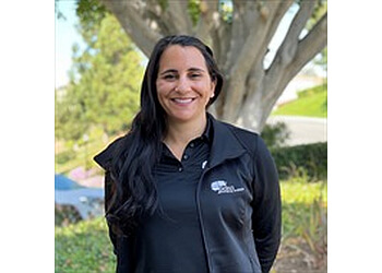 San Diego physical therapist Karen Hever, MPT, COMT, OCS - SELECT PHYSICAL THERAPY