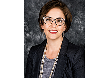 Karen Vanoy, OD - EYECARE ASSOCIATES Karen Vanoy, OD - EYECARE ASSOCIATES - Birmingham, AL Pediatric Optometrists - Doctor Portrait Image