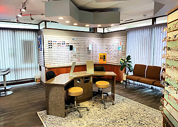 Roseville Pediatric Optometrists Kari Maffitt, OD - ROSEVILLE EYE ASSOCIATES