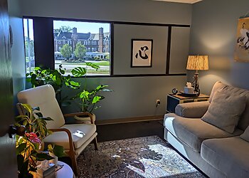 Fort Wayne Therapists Katherine Wilkinson, LMHC, NCC- Mindwalk Counseling