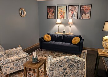 Fort Wayne Therapists Katherine Wilkinson, LMHC, NCC- Mindwalk Counseling