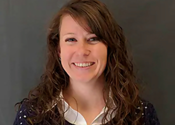Kathleen, DPT - LAGUNA PHYSICAL THERAPY & HAND REHABILITATION - Elk Grove, CA Physical Therapists - Doctor Portrait Image