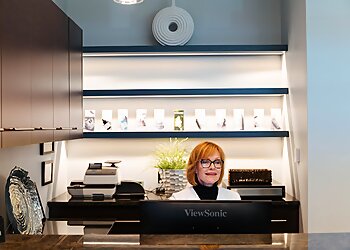 Portland Plastic Surgeon Kathleen Waldorf MD, FACS - THE WALDORF CENTERFOR PLASTIC SURGERY