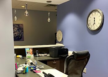 Durham Plastic Surgeon Keelee MacPhee, MD