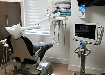 Coral Springs Cosmetic Dentists Keith L. Schwartz, DMD - KEITH L. SCHWARTZ DMD & ASSOCIATES