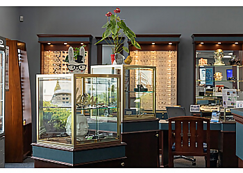 Waterbury Pediatric Optometrists Kellee E. Adams, OD - NEW INSIGHT FAMILY EYECARE