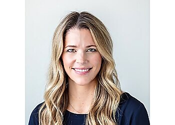 Kelli Smith, OD - LITTLEFIELD EYE ASSOCIATES Kansas City Pediatric Optometrists image 1
