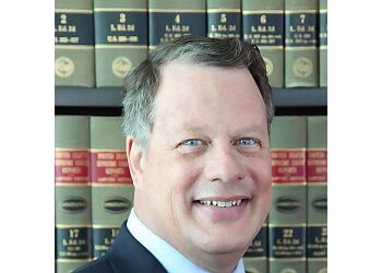 Ken Bradley Dallara - DALLARA LAW  Simi Valley Divorce Lawyers