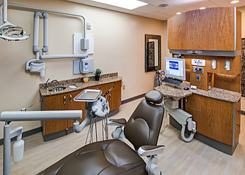 Anchorage Cosmetic Dentists Kendall Skinner, DMD - EXCELLENCE IN DENTISTRY