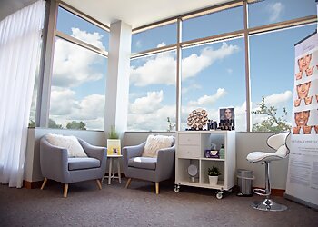 Milwaukee Plastic Surgeon Kenneth D. Dembny, MD - ILLUME COSMETIC SURGERY & MEDSPA WAUKESHA