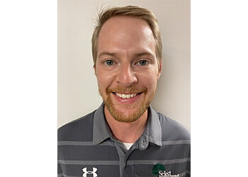 Kenneth Lynnes, PT, DPT - Select Physical Therapy Raleigh  Raleigh Physical Therapists