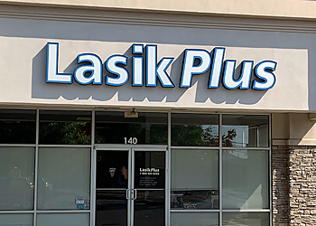 Lexington Eye Doctors Kenneth Smith, MD - LASIKPLUS