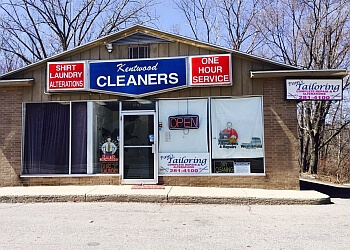 3 Best Dry Cleaners in Grand Rapids, MI - ThreeBestRated
