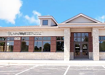 Naperville Cosmetic Dentists Keven D. Wells, DDS - LIVING WELL DENTAL GROUP