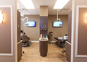 Naperville Cosmetic Dentists Keven D. Wells, DDS - LIVING WELL DENTAL GROUP
