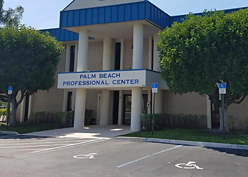 West Palm Beach Dentists Kevin Brown, DDS - SHAPIRO FAMILY DENTISTRY