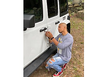 KeyMe Locksmiths Peoria Locksmiths image 1