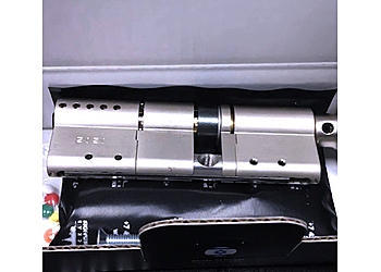 Glendale Locksmiths Keymasters LA Inc