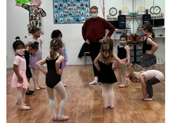 Long Beach Dance Schools Kick It Up Dance Studio
