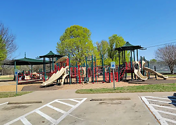 Dallas Public Parks Kiest Park