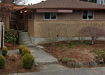 Everett Cosmetic Dentists Kim A. McGinnis, DDS